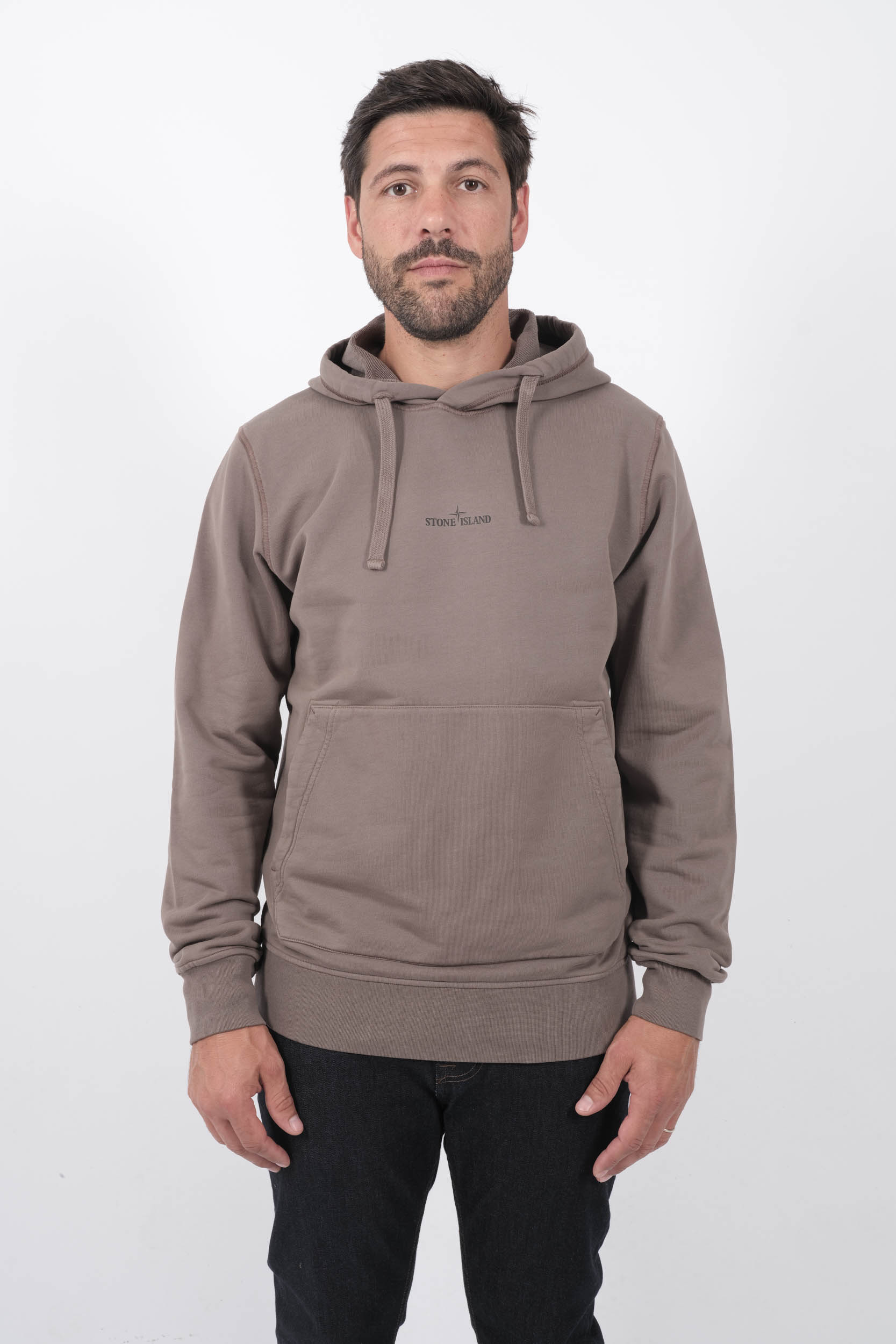  Image du produit SWEAT A CAPUCHE STONE ISLAND MARRON LOGO RELIEF 811566283-V0075 - 3