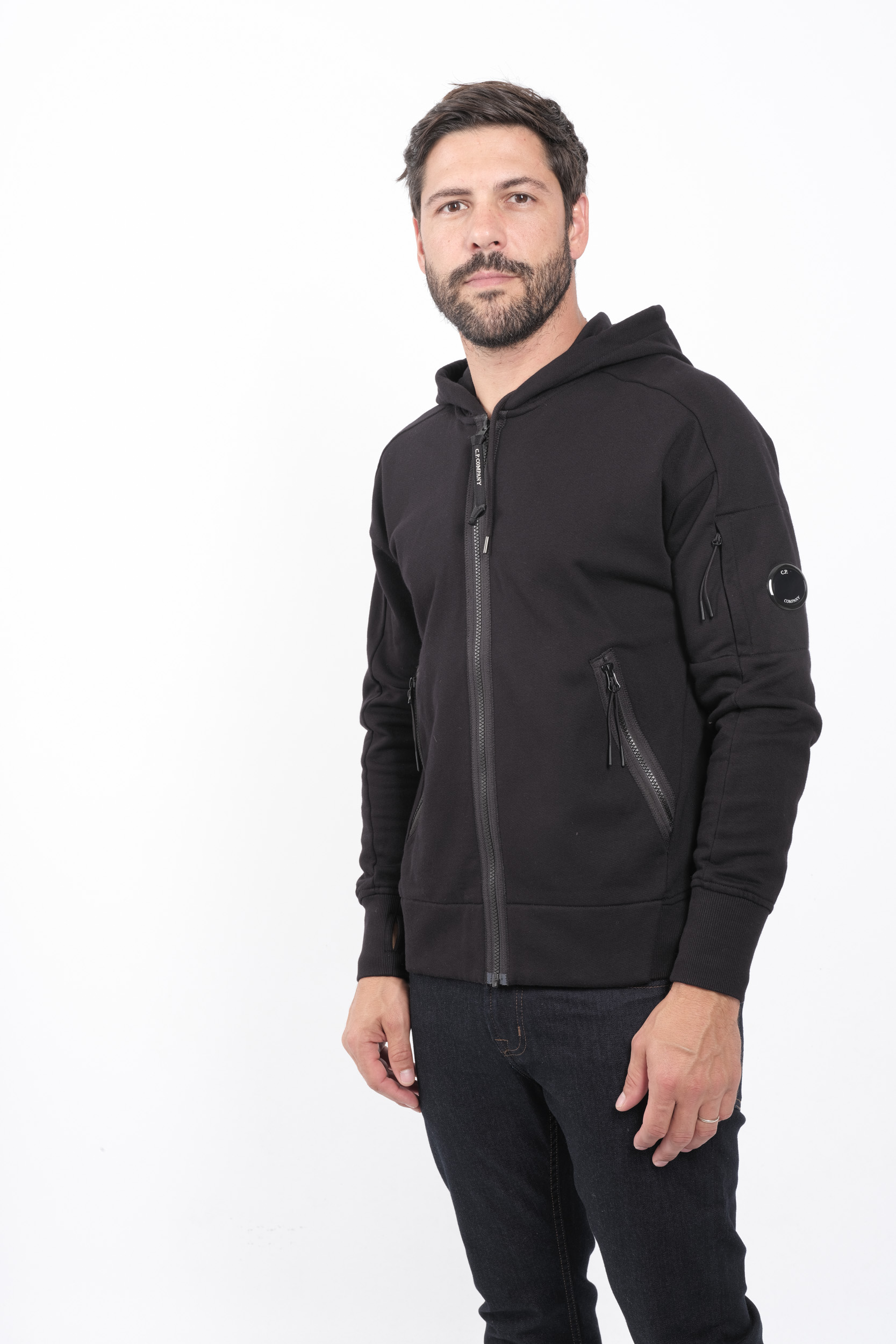 SWEAT C.P COMPANY CAPUCHE ZIPPE S025A-999