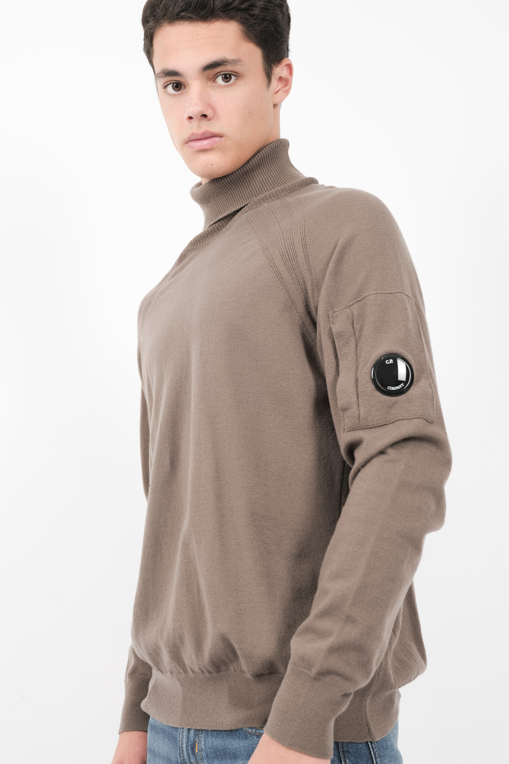  Image du produit PULL C.P COMPANY COL ROULE EN LAINE MERINOS TAUPE N192A-359 - 2