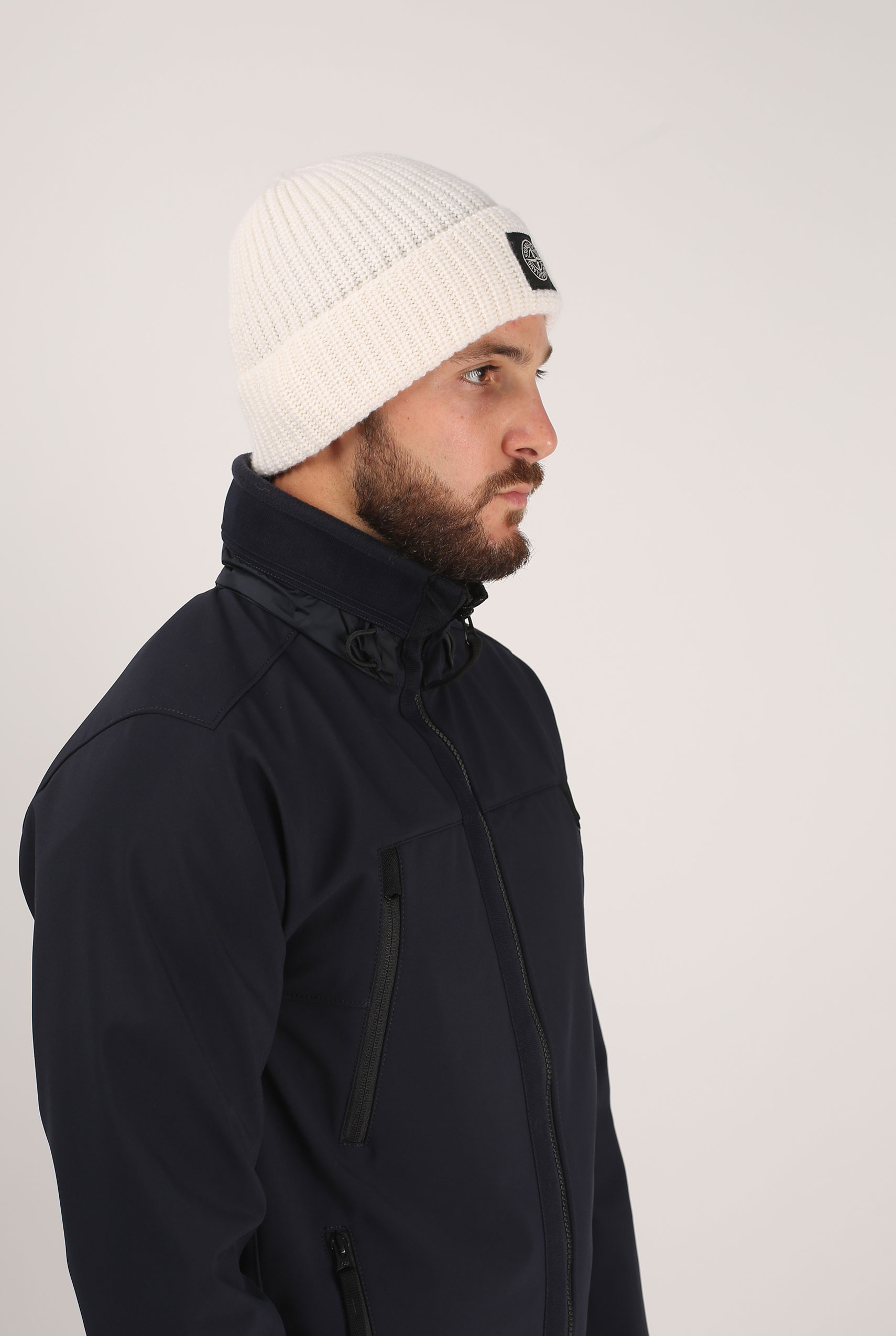 BONNET STONE ISLAND BLANC 6915N10B5-V0099