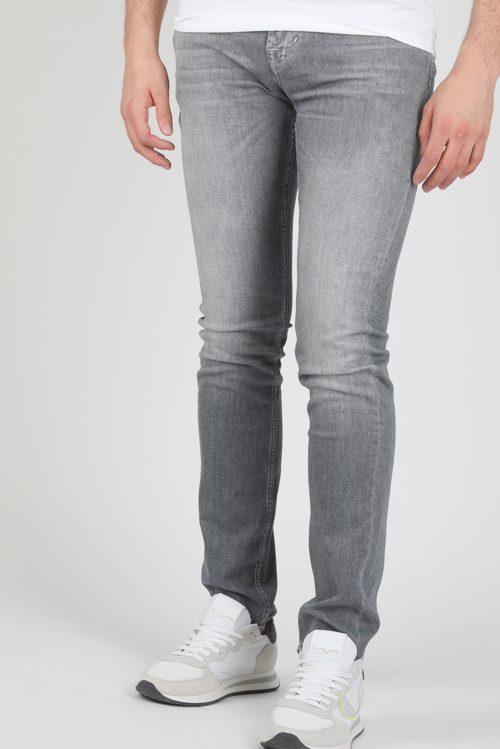 JEAN'S SEVEN FOR ALL MANKIND GRIS JSD4R880LG