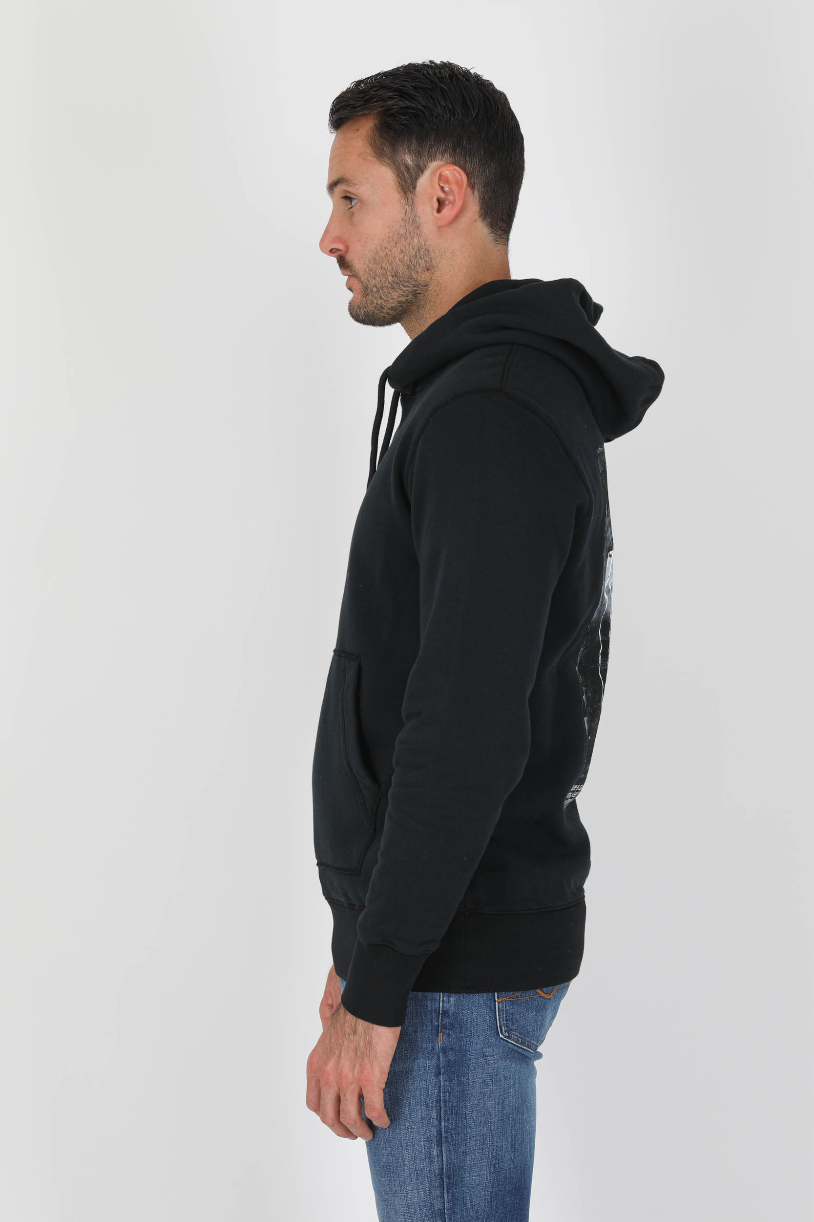 SWEAT A CAPUCHE CP C.P COMPANY NOIR ECLAIRS S326A-999