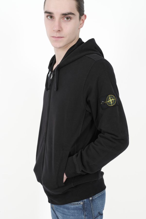 Produit SWEAT STONE ISLAND CAPUCHE ZIPPE NOIR 811563520-V0029